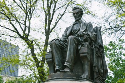 Abrahamo Lincolno statula Springfilde