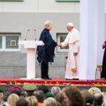 Lithuanian president praises pope for his courage to reform Church