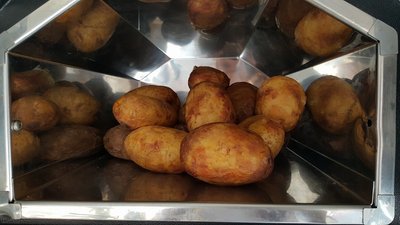 Įdarytos keptos bulvės