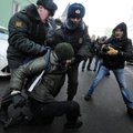 Православные активисты напали у Думы на защитников прав геев