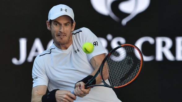 Pirmoji pasaulio raketė A. Murray krito jau „Australian Open“ aštuntfinalyje