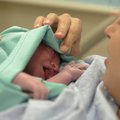 Lietuvė per gimdymą bandė taikyti hipnozės metodą: kai galiausiai paprašė epidūrinės nejautros, buvo per vėlu