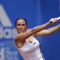 WTA turnyras Barselonoje prasidėjo favoričių pergalėmis