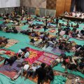 Indijoje ir Pakistane dėl besiartinančio ciklono evakuota tūkstančiai žmonių