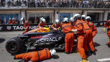 Dėl masinės avarijos sustabdytą etapą Monake laimėjo vietinis herojus 