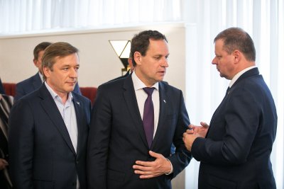 Ramūnas Karbauskis, Saulius Skvernelis, Valdemaras Tomaševskis