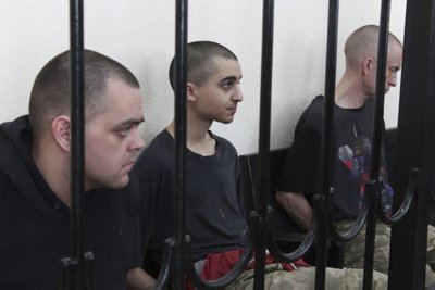 Aidenas Aslinas, Saaudunas Brahimas, Shaunas Pinneris, apsišaukėliškos Donecko liaudies respublikos teisme nuteisti mirties bausme, 2022 m. birželio 9 d.