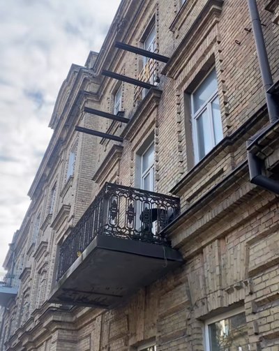 Juozo Statkevičiaus name esantis balkonas