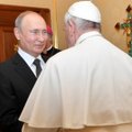 Putinas į susitikimą su popiežiumi atvyko pavėlavęs daugiau nei 50 minučių