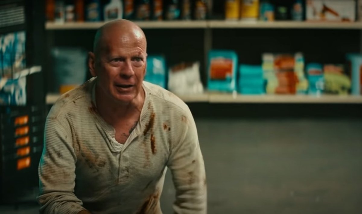 Bruce Willis reklamoje