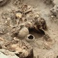 Tūkstančio metų senumo kape Peru rado vaikų mumijų