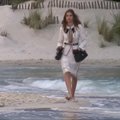 „Chanel“ savo kolekcijos pristatymą Paryžiaus mados savaitėje perkėlė į paplūdimį