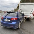 На дороге Вильнюс — Каунас образовалась огромная пробка из-за ДТП