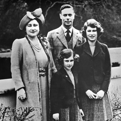 Karalius Jurgis VI, karalienė Elžbieta, princesės Elžbieta ir Margaret