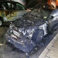 Naktį Trakų rajone liepsnojo BMW: įtariama, kad automobilis buvo padegtas