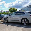 Elektromobilio „Audi e-tron“ testas: kokį automobilį pirkti už 100 000 eurų?