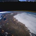 Vaizdo klipe - įspūdingi Žemės vaizdai iš Tarptautinės kosminės stoties