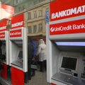 Čekai nusitaikė į bankus: vietoj mokesčių – „permanentinės dotacijos“