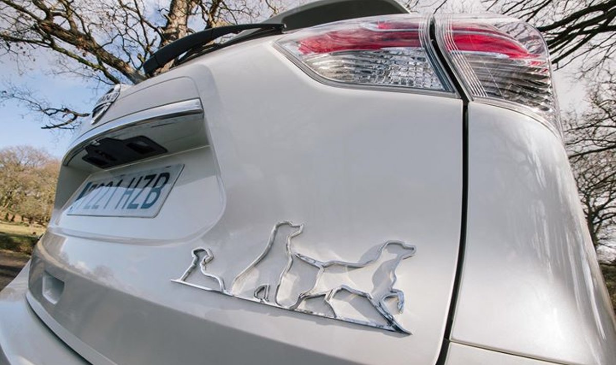 "Nissan X-Trail" šunų mylėtojams