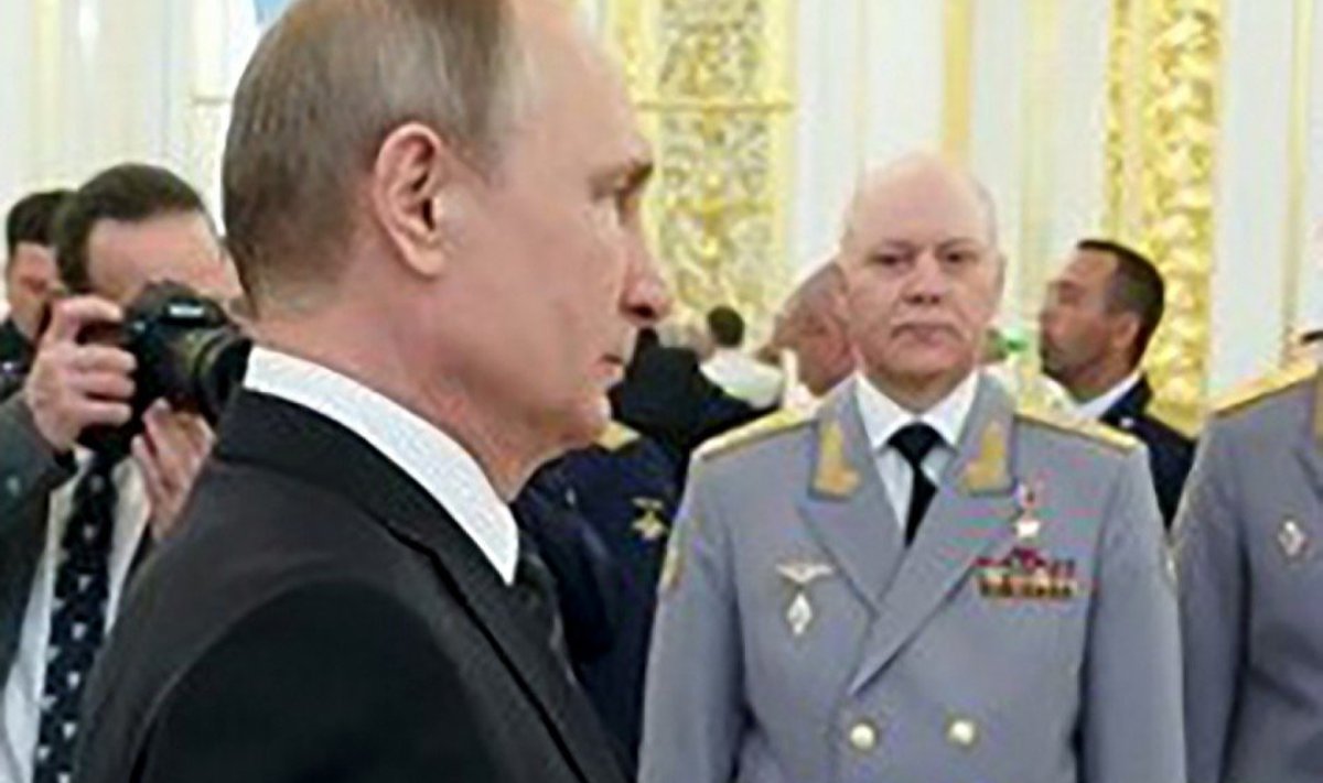 Vladimiras Putinas, Igoris Korobovas