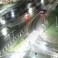 Vilniuje užfiksuota naktinė avarija ant Geležinio Vilko tilto per Nerį