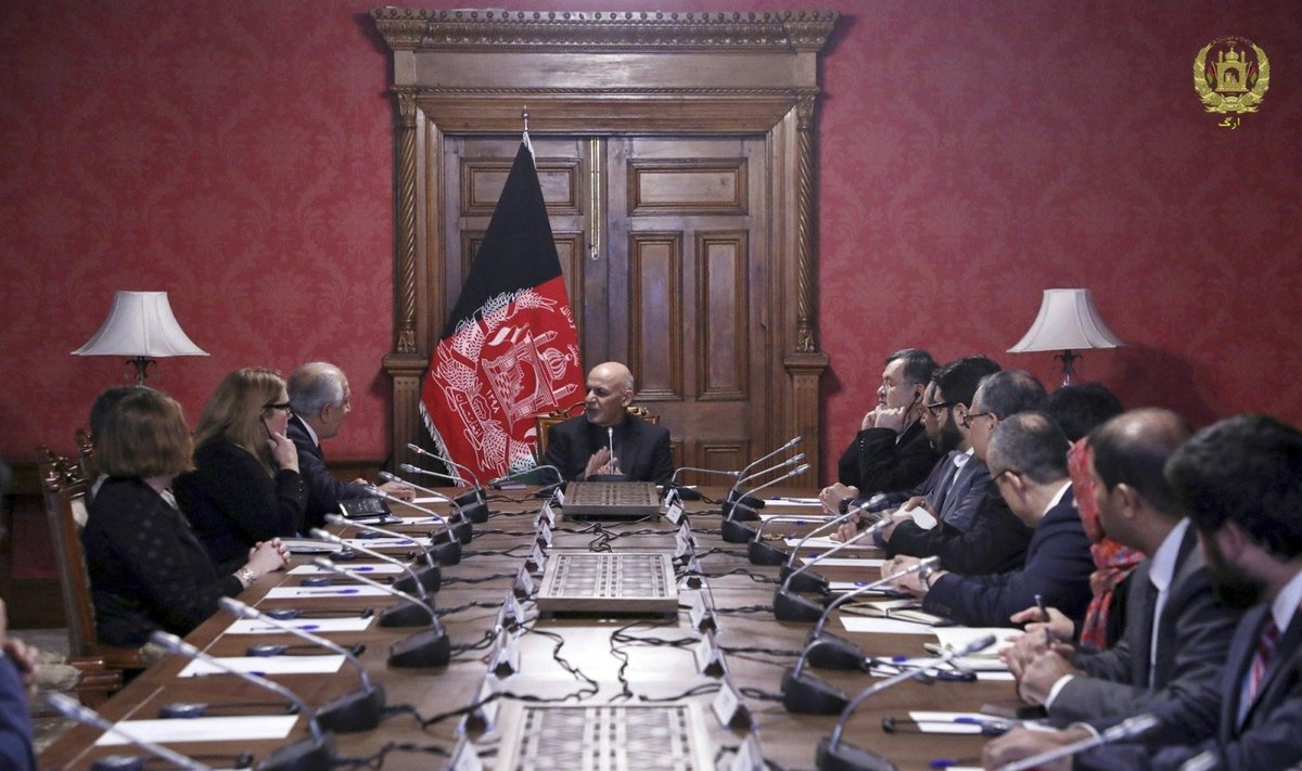 Afganistano prezidentas susitinka su JAV delegacija