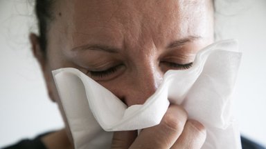 Stebi sergančiųjų peršalimo ligomis padidėjimą – pasakė, kada tikėtis gripo piko