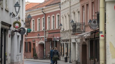 Dalyje Savičiaus ir Vilniaus gatvių pratęsiamas transporto eismo draudimas