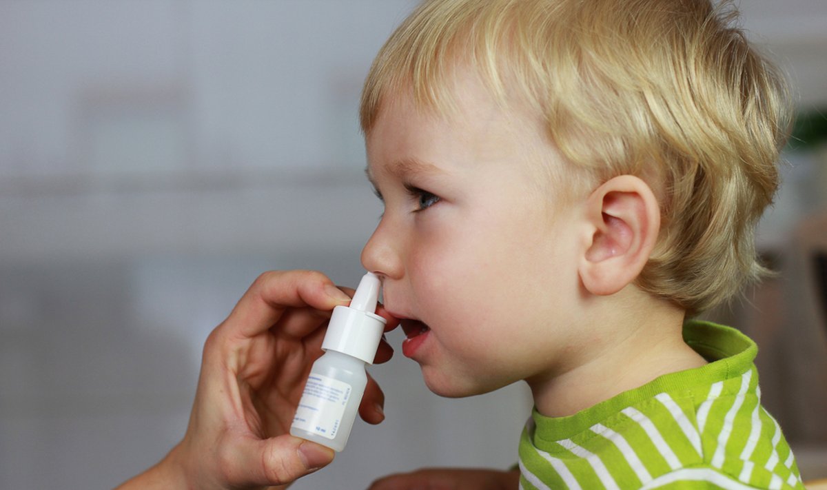 vaikas, berniukas, sloga, nosis, vaistai, alergija, peršalimas