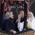 Latvijoje pakilusios į orą balionais susituokė pusšimtis porų