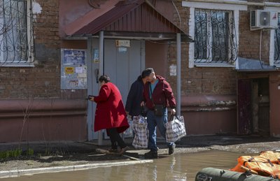 Pietų Rusijoje ir Šiaurės Kazachstane tęsiamos evakuacijos