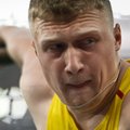 Литовский дискобол Миколас Алекна улучшил продержавшийся 38 лет мировой рекорд: метнул диск на 74,35 м