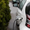 23-iose įkrovimo stotelėse sostinėje elektromobilius bus galima įsikrauti už mažesnę kainą