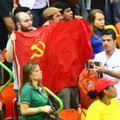 Olimpinėse arenose plevėsuoja Sovietų Sąjungos vėliavos