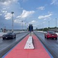 „Tesla Model S Plaid“ prieš „Porsche Taycan Turbo S“ – kas nugalės drago trasoje?