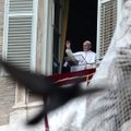 Pasaulio šalių lyderiai skrenda susitikti su popiežiumi