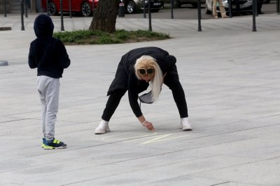 „Šeimų sąjūdžio“ protesto akcija prie Kauno savivaldybės