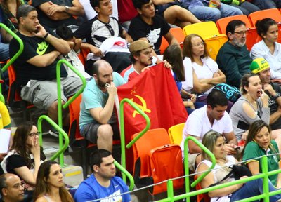 SSRS vėliava Rio de Žaneiro olimpinėje arenoje