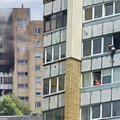 Aiškėja siaubingo gaisro Šiauliuose detalės: sudegė du vyrai, iš 9 aukšto iššokusi 17-metė mirė ligoninėje