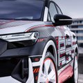 „Audi“ pristatė naują „Q4 e-tron“: galimybėmis primins automobilį iš ateities