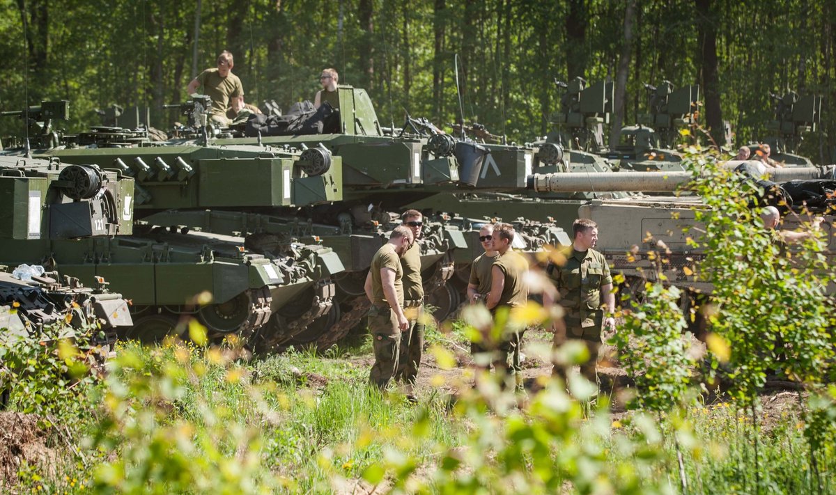 Norwegian Leopard II tanks in Lithuania