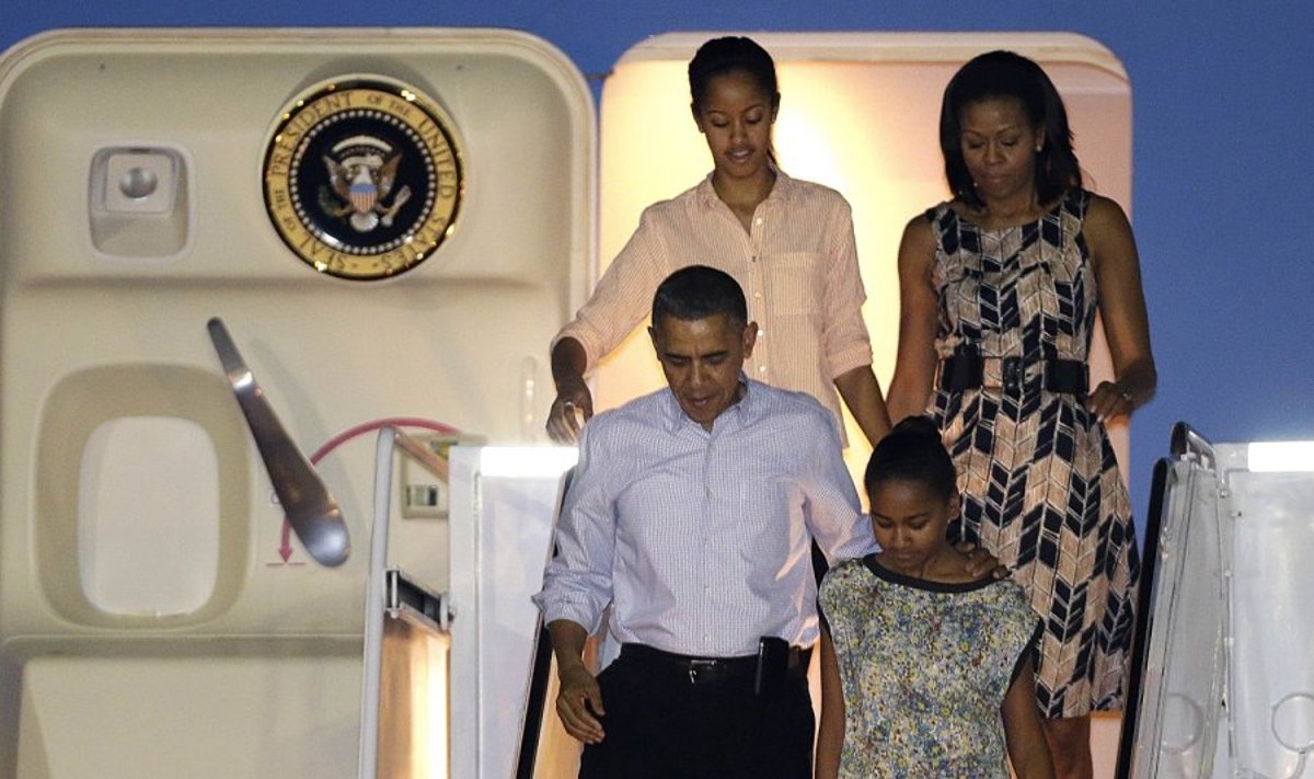 B.Obamos šeima atvyko į Havajus švęsti Kalėdų
