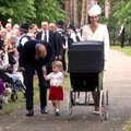 Princas Williamas vaikams pasakoja apie močiutę Dianą