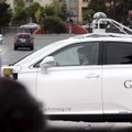 Ilgai laukti neteko: „Google“ automobilis pirmą kartą pats sukėlė avariją