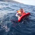 Savanoriai Egėjo jūroje gelbsti skęstančius migrantus