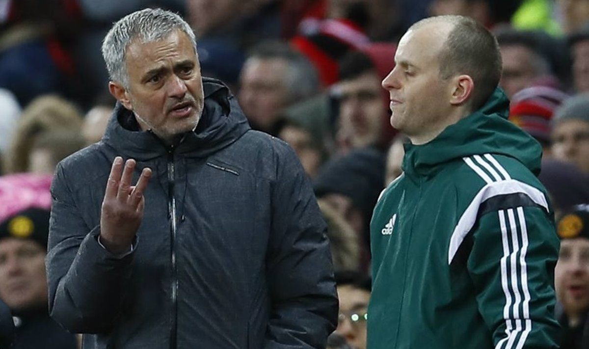 Jose Mourinho, Dovydas Sužiedėlis