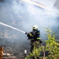 Varėnos ir Vilkaviškio rajonuose įvykdyti padegimai: liepsnojo namas ir apleista ferma