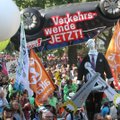 Frankfurte įsibėgėja protestai prieš Vokietijos automobilių pramonę