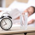 Jei miegate 6 valandas ar trumpiau, mokslininkai jums turi patarimą: štai kas padės pasijusti geriau