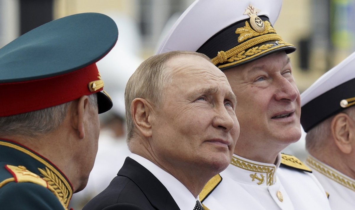S. Šoigu, V. Putinas ir N. Jevmenovas